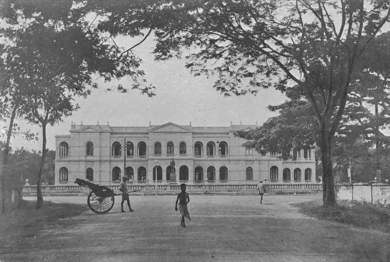 Colombói Múzeum, 1890, 1910 alkotó: Alfred William Amandus Plate