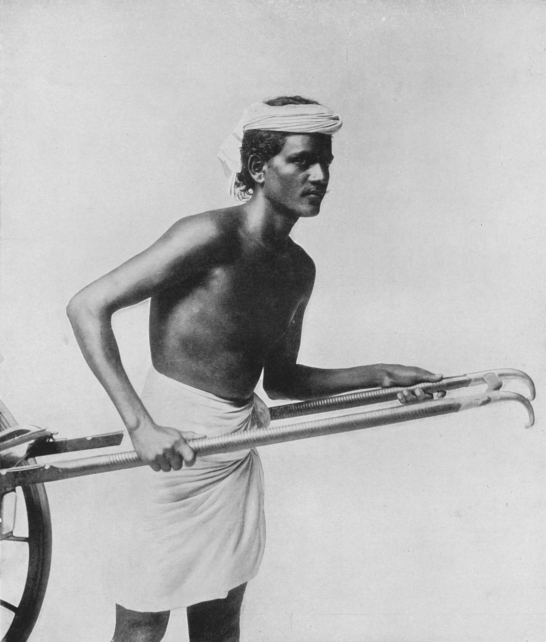 Rickshaw Coolie, 1890, 1910 alkotó: Alfred William Amandus Plate
