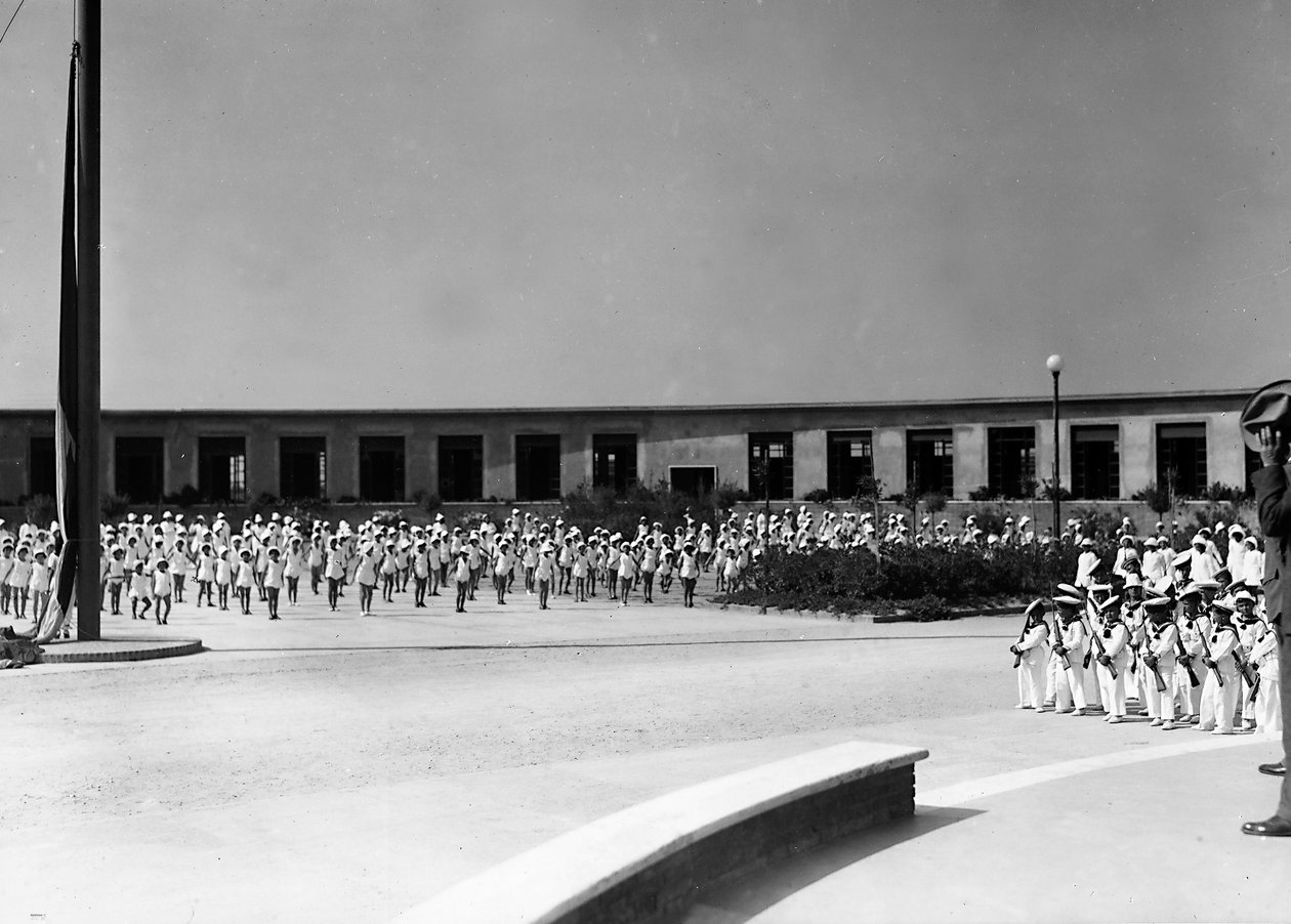 Villa Rosa Maltoni Mussolini: fiatal diákok képzése (f/w fotó) alkotó: Fratelli Alinari