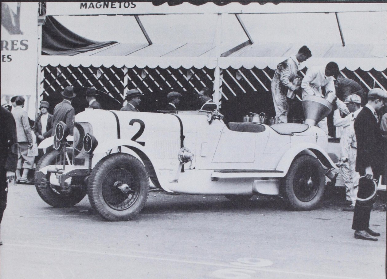 DuPont Motor Cars, 1921 alkotó: American Photographer