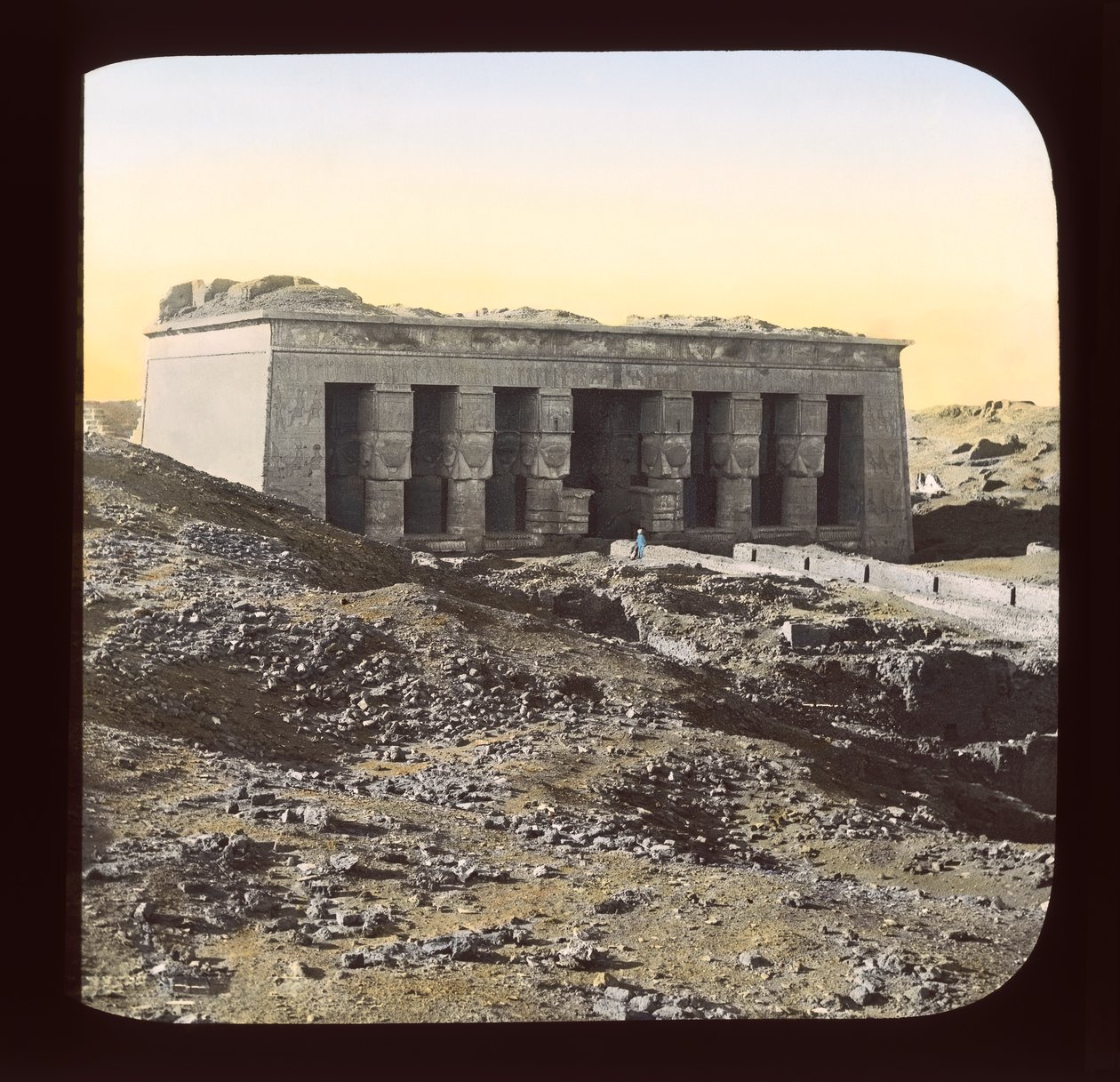 Egyiptom – Denderah (lámpás csúszda) alkotó: American Photographer