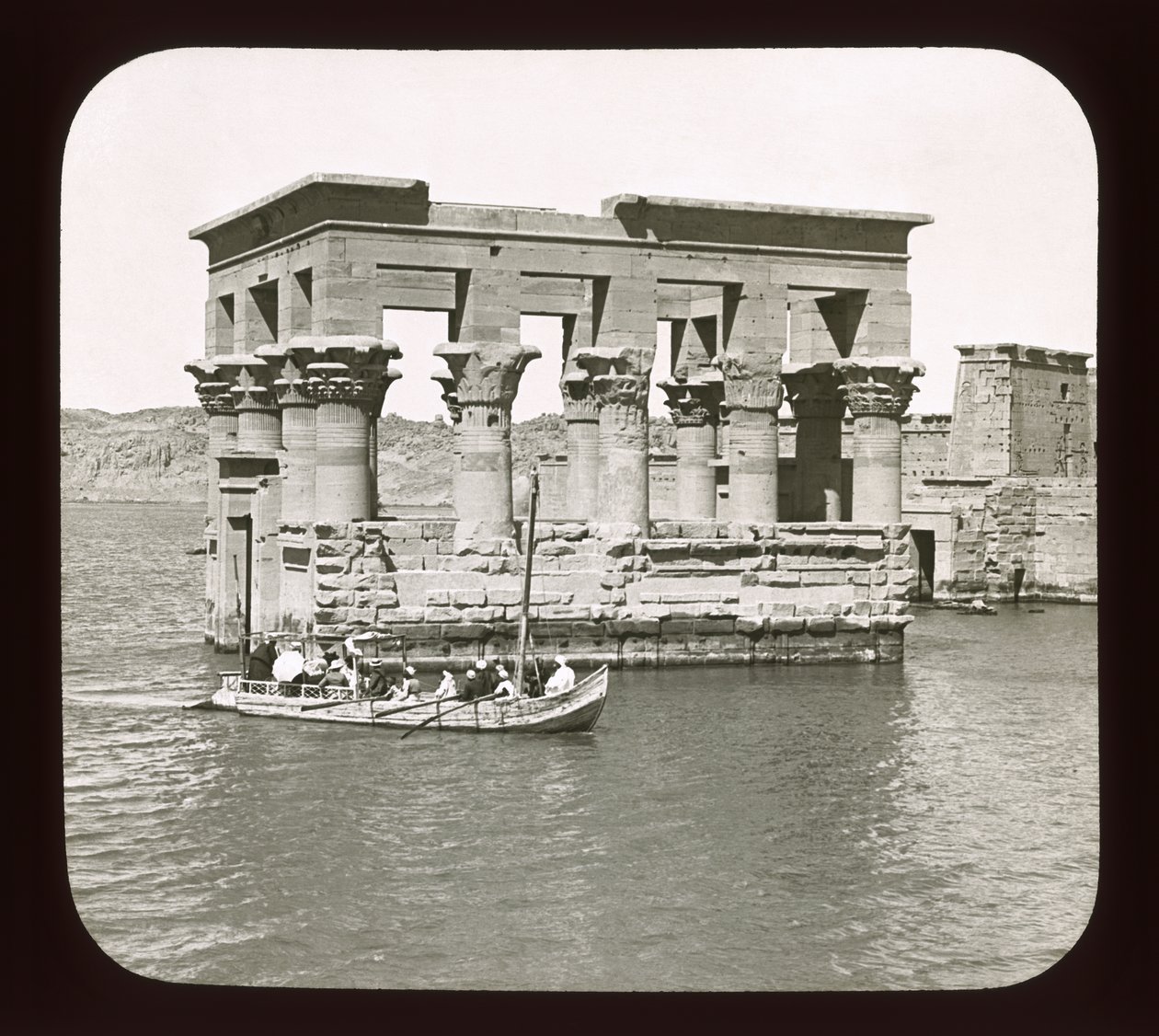 Kioszk, Philae temploma, 1908 (lámpás csúszda) alkotó: American Photographer