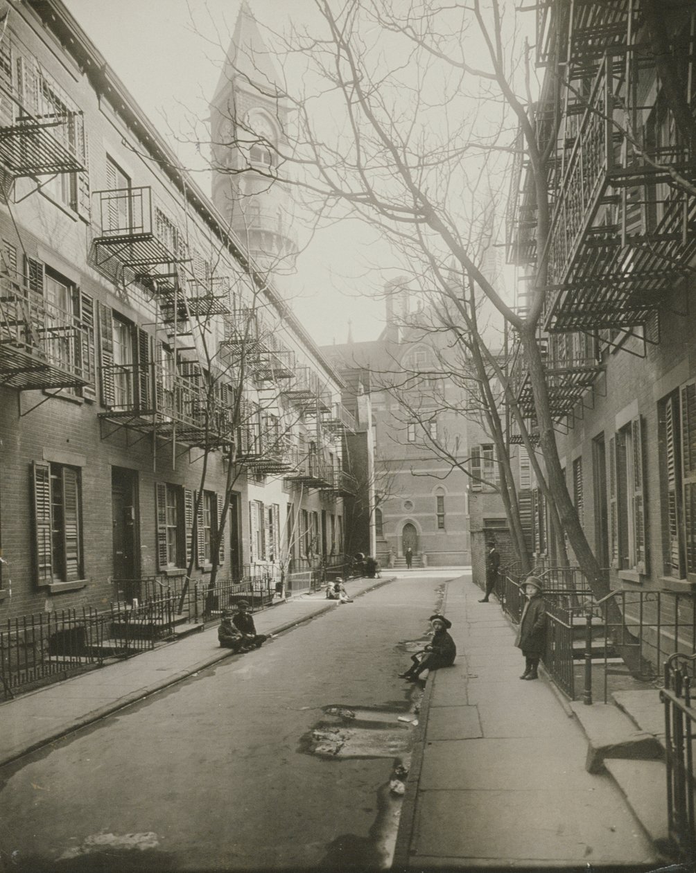 Patchen Place, Greenwich Village, New York, 1916-20 alkotó: American Photographer