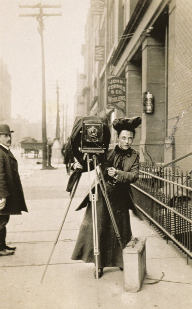 Jessie Tarbox Beals (1871-1942) fényképész, 1902 körül alkotó: American Photographer