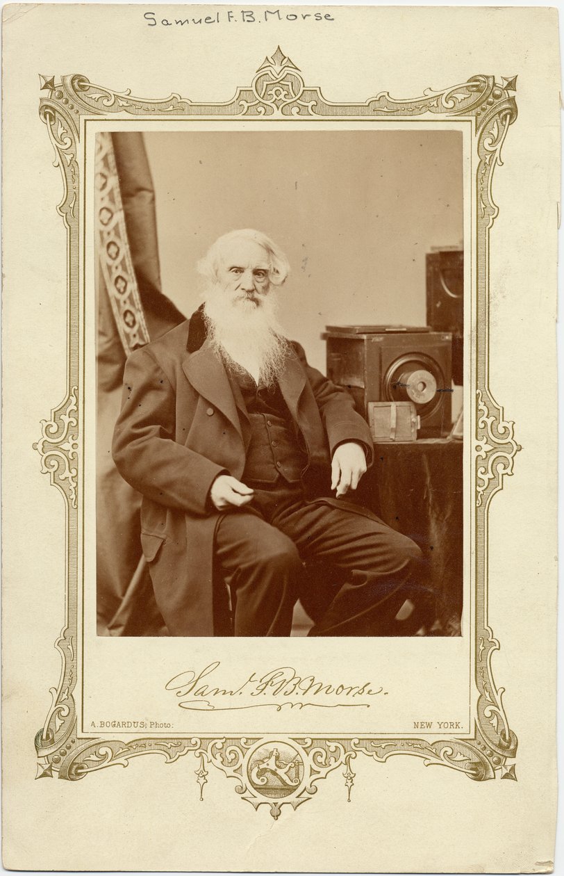 Samuel Finlay Breese Morse (1791-1872), amerikai festő, az egyvezetékes távíró és a Morse-kód feltalálója; fotó: A Bogardus, New York (albumfotó) alkotó: American Photographer