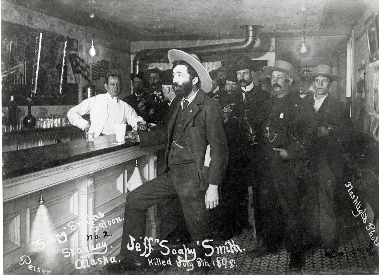 „Szappanos” Smith szalonbár az alaszkai Skagway-ben, 1898 alkotó: American Photographer