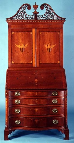 Íróasztal és könyvespolc, cseresznyefa kirakású mahagónival és világos és sötét fákkal, Connecticut vagy Rhode Island, 1790-1810 (cseresznyefa kirakással mahagónival) alkotó: American School