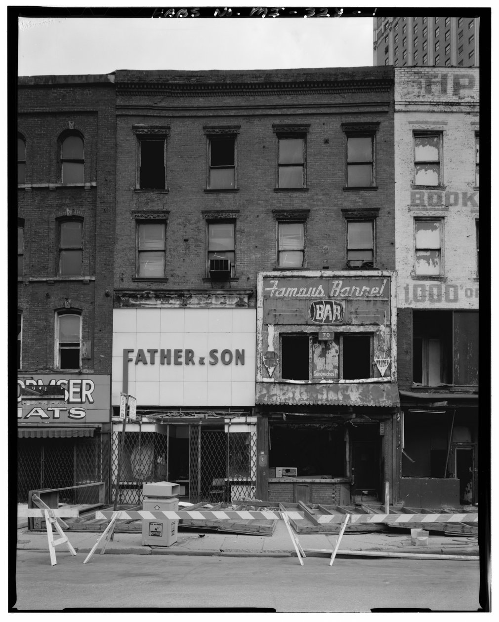 70-72 Monroe Avenue (kereskedelmi épület), Detroit, Michigan (f/w fotó) alkotó: American Photographer