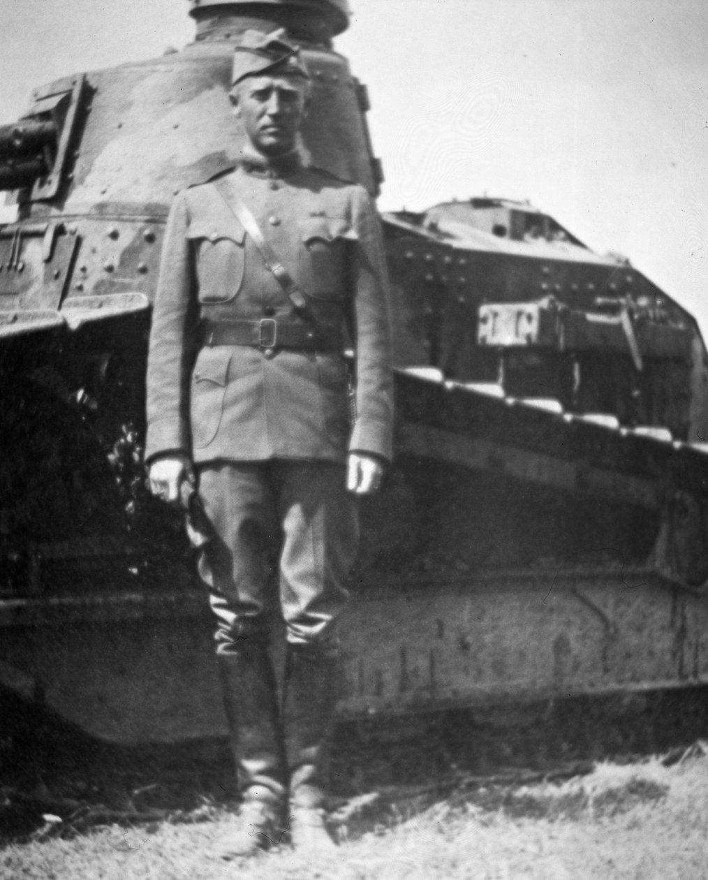 George S. Patton Jr. ezredes alkotó: American Photographer