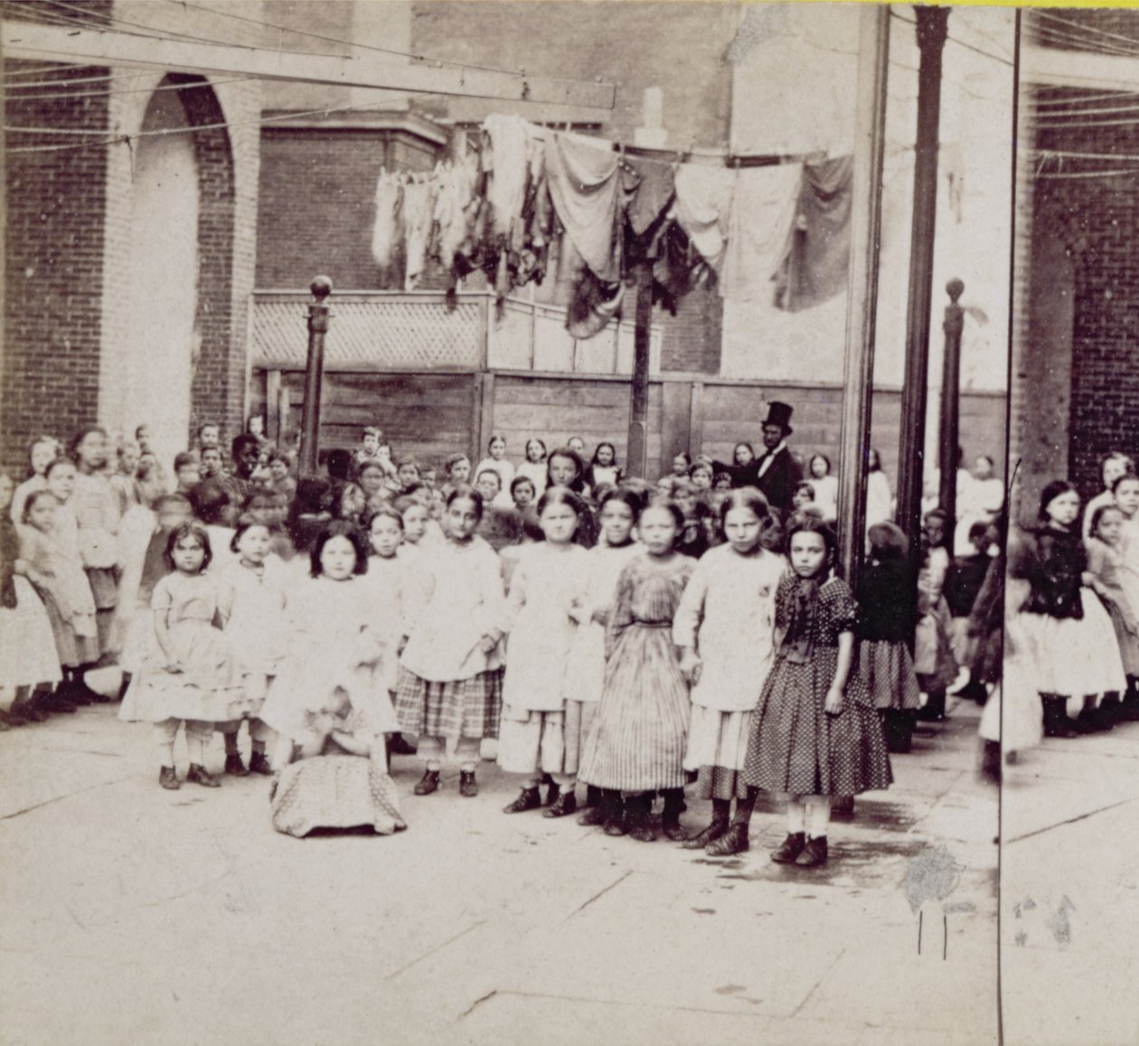 Female Guardian Society, Home for the Friendless, 29th Street, New York, 1864. július 4. alkotó: American Photographer