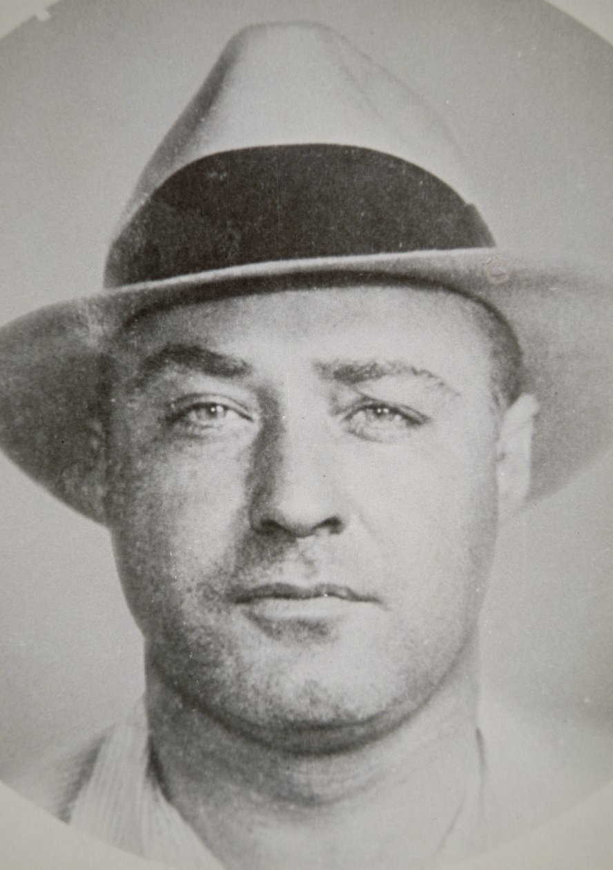 George R. "Machine-Gun" Kelly, 1930 körül (fekete-fehér fotó) alkotó: American Photographer