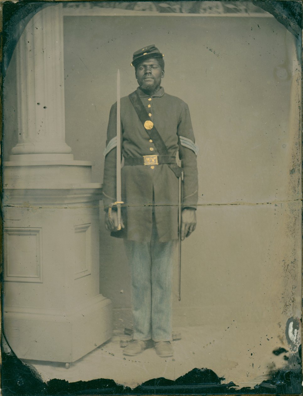 Henry F. Steward, őrmester az 54. Massachusettsi Önkéntes Gyalogezredben, 1863 (kézzel színezett negyedlemezes ambrotípia) alkotó: American Photographer