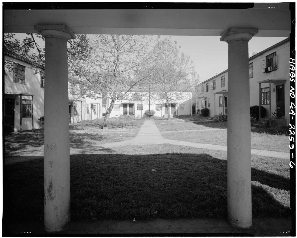 John Hope Homes (közházak), Larkin, Dora, Spelman Streets & Lane határa, Atlanta, Fulton megye, GA (f/w fotó) alkotó: American Photographer