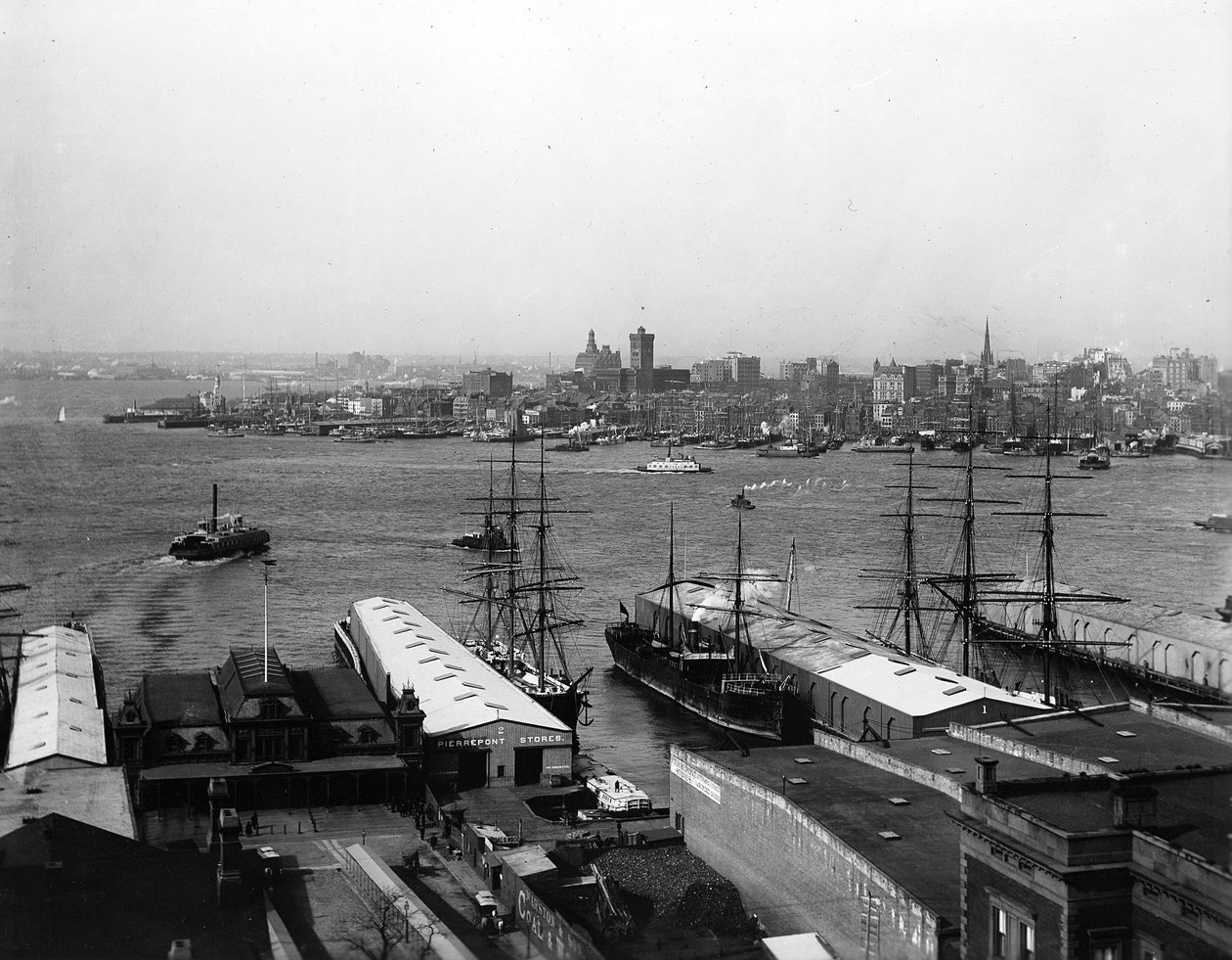 Panoráma a New York-i kikötőről, 1900 előtt alkotó: American Photographer