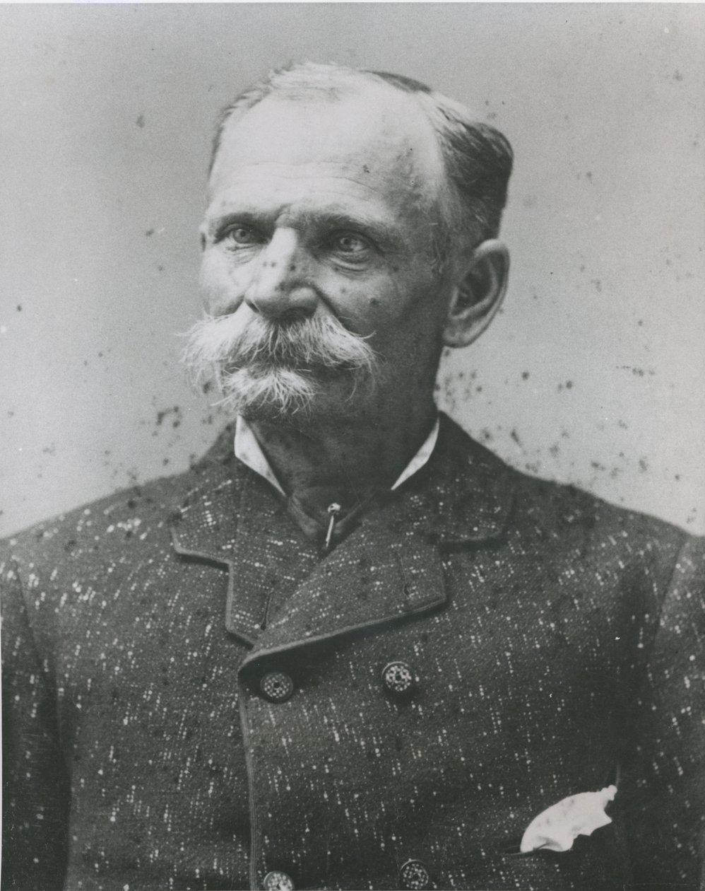 Charles Earl Bolles, alias „Black Bart” portréja (1829-1917 körül) (f/w fotó) alkotó: American Photographer