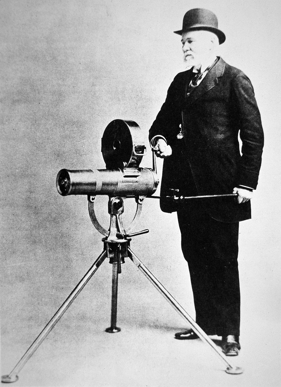 Richard J. Gatling, az 1893-as bulldog modellel (f/w fotó) alkotó: American Photographer