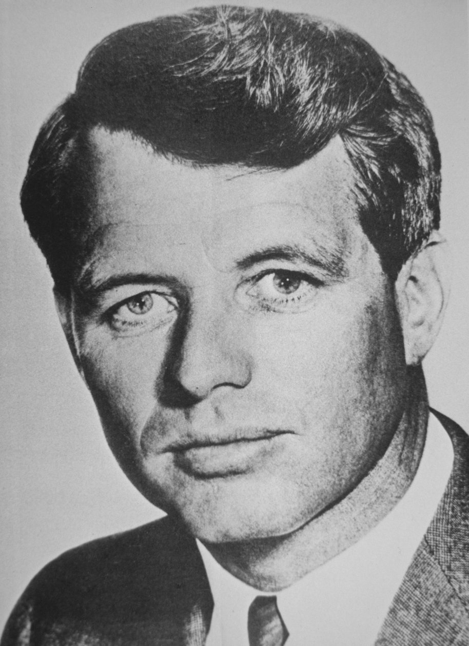 Robert F. Kennedy (f/w fotó) alkotó: American Photographer