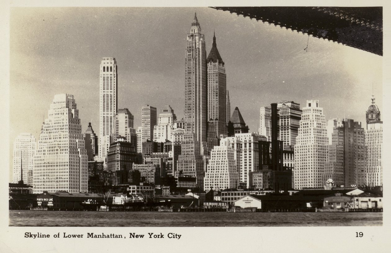 Lower Manhattan, New York City, USA (fekete-fehér fotó) alkotó: American Photographer