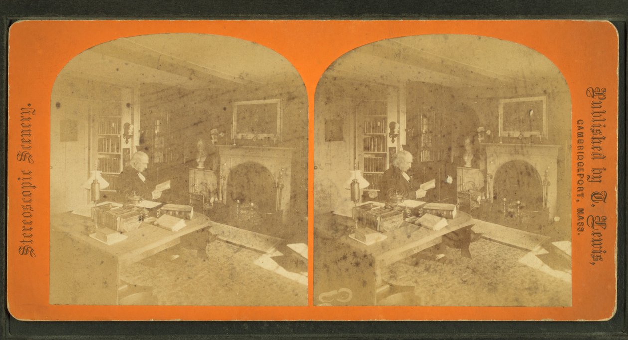 Amos Alcott képe a dolgozószobájában alkotó: American Photographer