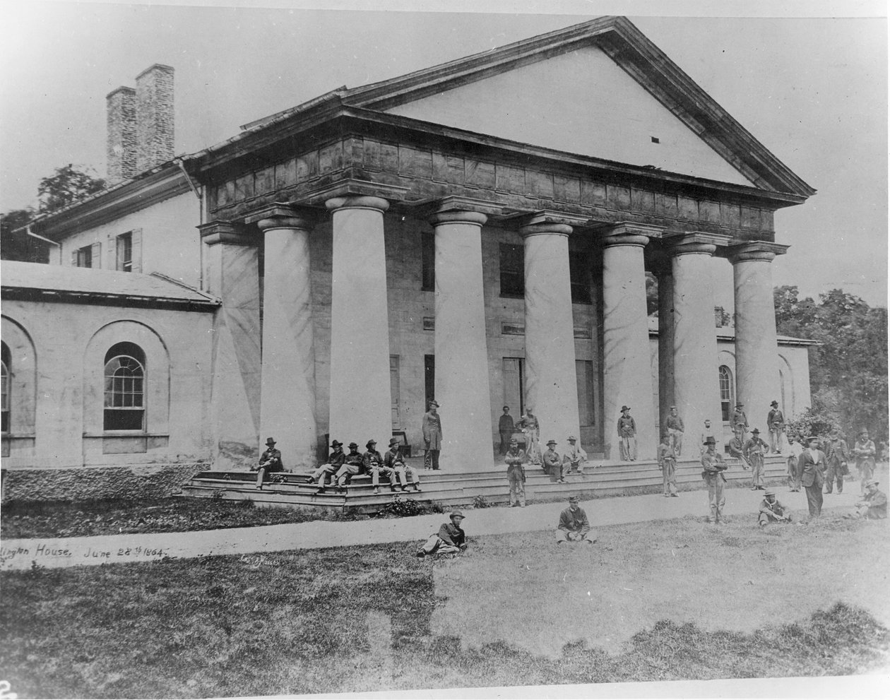 A szövetségi csapatok által elfoglalt Arlington-ház 1864. június 28-án alkotó: American School