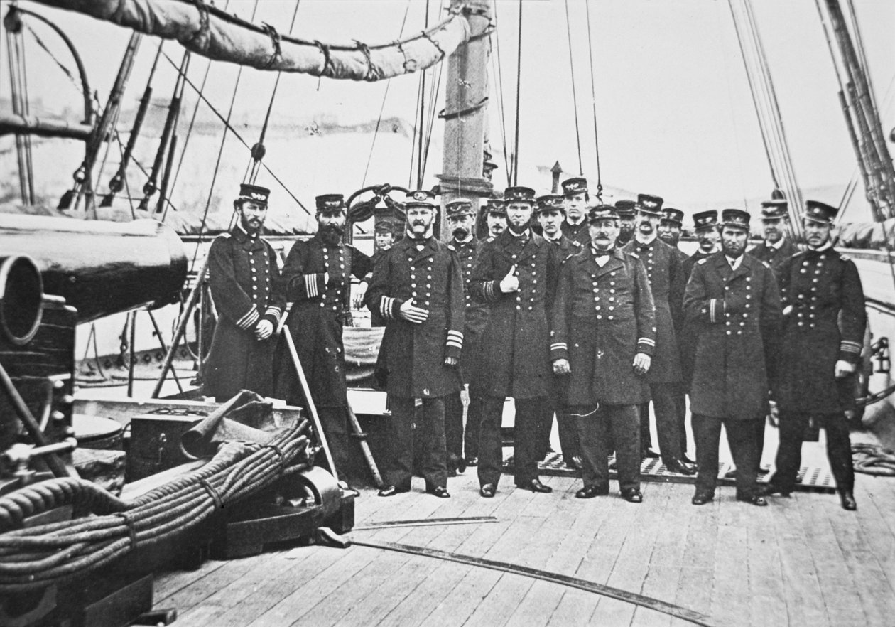 John A. Winslow kapitány (1811-1973) tisztjeivel a USS Kearsarge fedélzetén alkotó: American School
