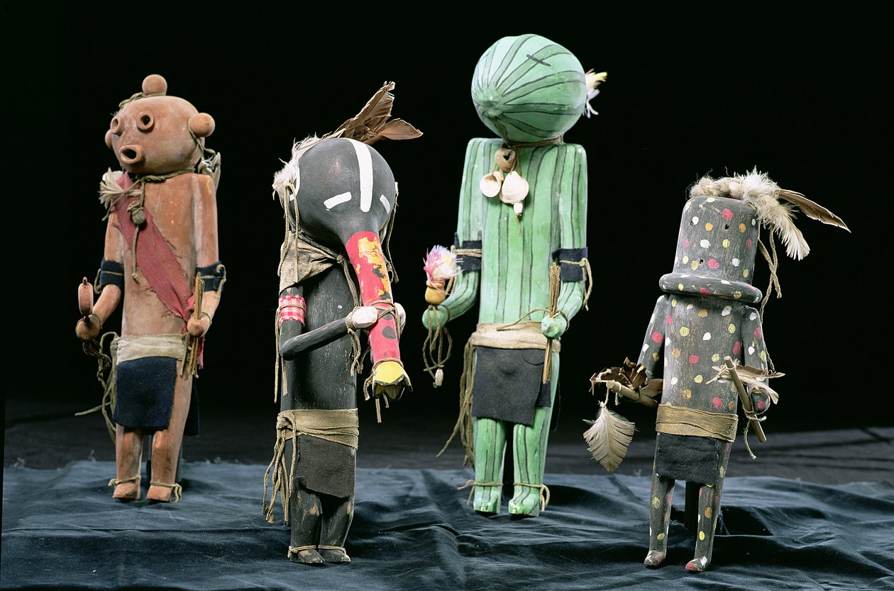 Négy Kachina baba alkotó: American School
