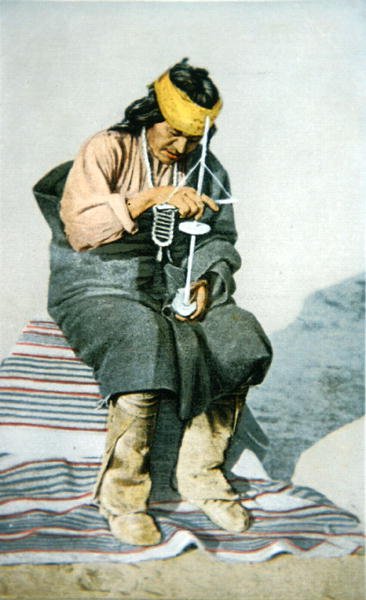 Pueblo férfi türkizt fúr, 1905 körül (színes litó) alkotó: American School