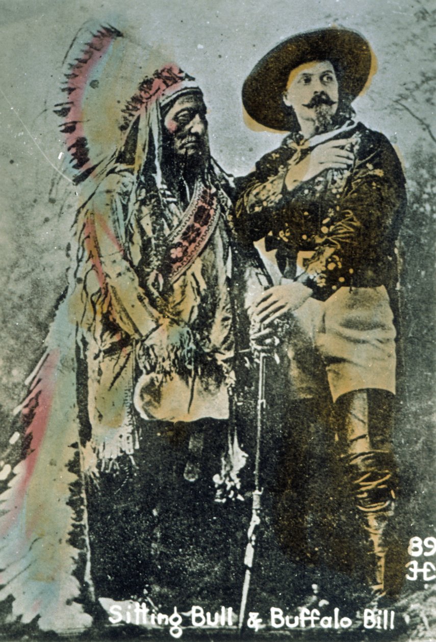 Ülő bika és Buffalo Bill, 1885 körül (színes fotó) alkotó: American School