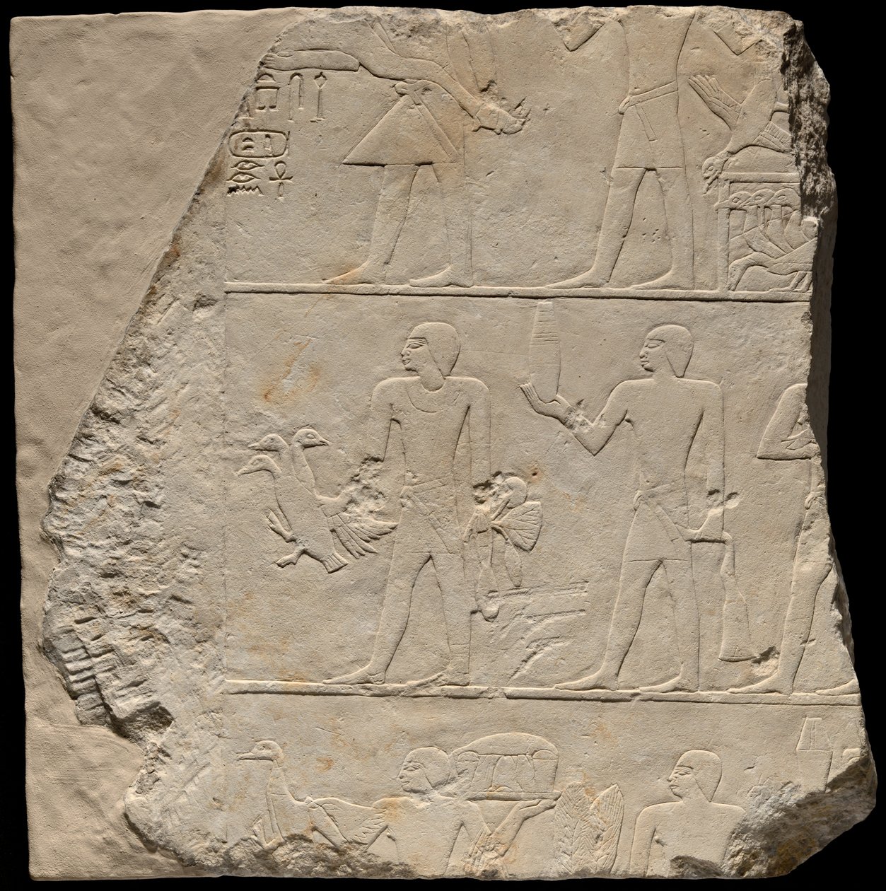 Sírból származó faltöredék, amely áldozati hordozókat ábrázol alkotó: Ancient Egyptian