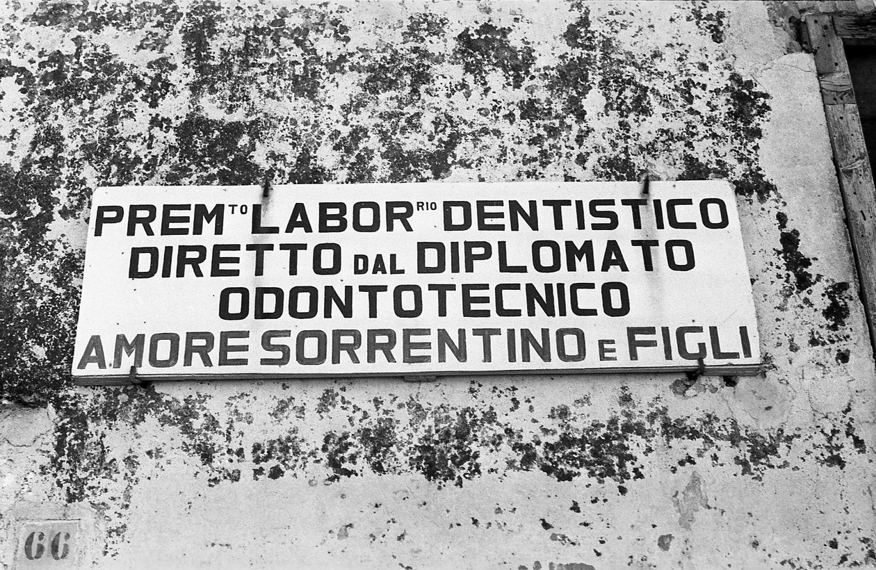  alkotó: Ando Gilardi