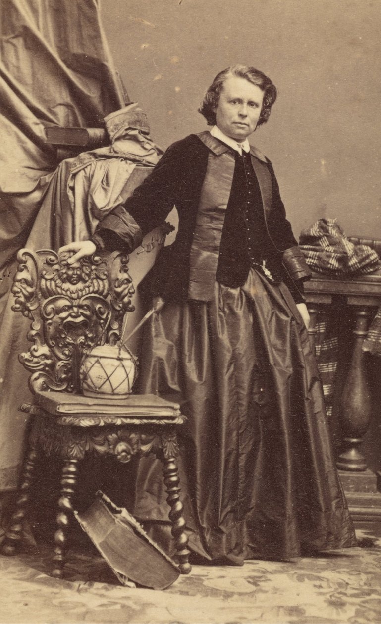 Rosa Boldogság alkotó: Andre Adolphe Eugene Disderi
