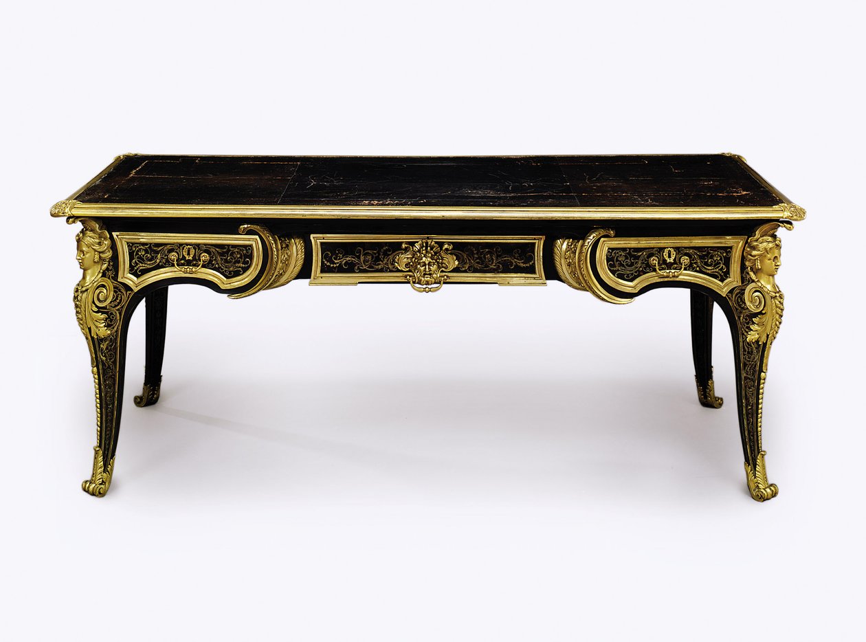 XIV. Lajos ormolura szerelt, barna teknőspáncélú bureau plat, 1710 körül alkotó: Andre Charles Boulle