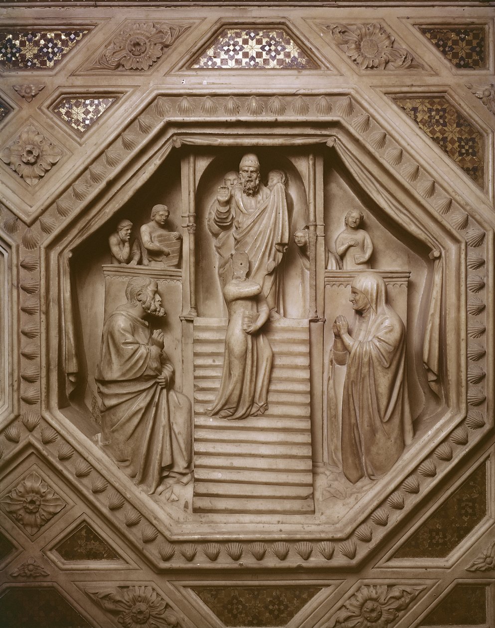 Szűz Mária bemutatása a templomban, részlet a Tabernákulum talapzatáról, 1349-59 (márvány) alkotó: Andrea di Cione Orcagna