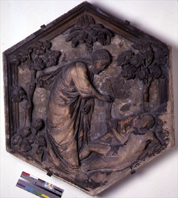 Ádám teremtése, hatszögletű dekoratív dombormű a Genesis epizódjait bemutató sorozatból, valószínűleg Giotto (kb. 1266-1337) tervei alapján, 1334-1348 körül (márvány) alkotó: Andrea Pisano