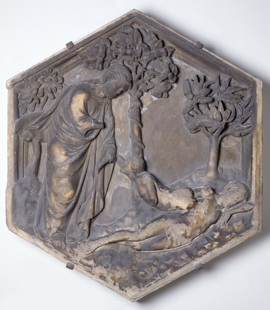 Éva teremtése, hatszögletű dekoratív dombormű a Genesis epizódjait bemutató sorozatból, valószínűleg Giotto (kb. 1266-1337) tervei alapján, 1334-1348 körül (márvány) alkotó: Andrea Pisano