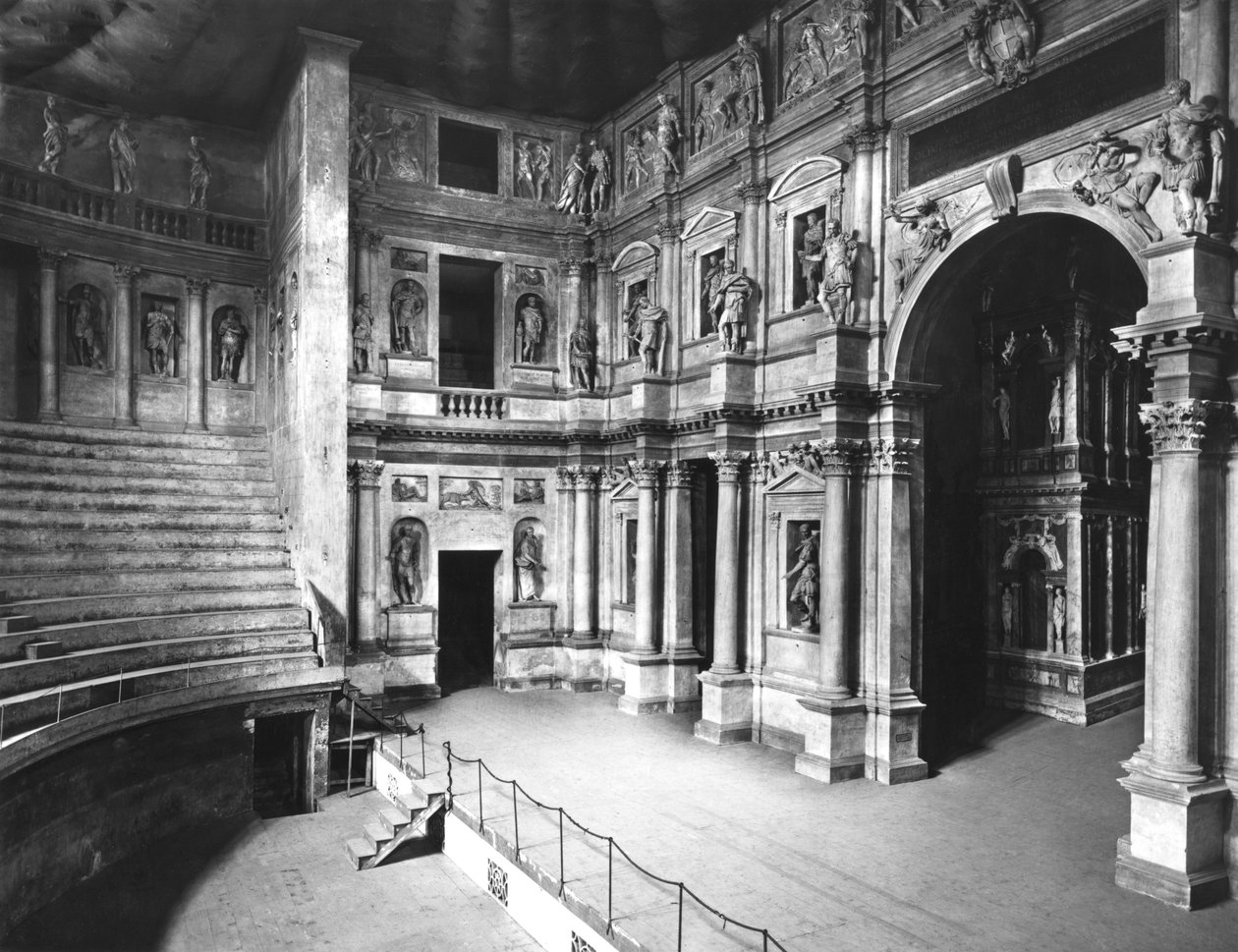 Az 1580-85 között épült Színház belseje alkotó: Andrea Palladio