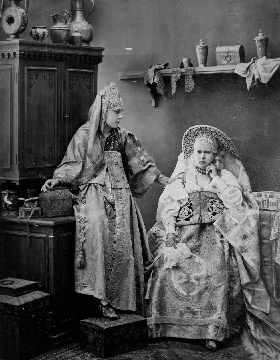 Lányok orosz ruhában, 1870-c1880. alkotó: Andrei Osipovich Karelin
