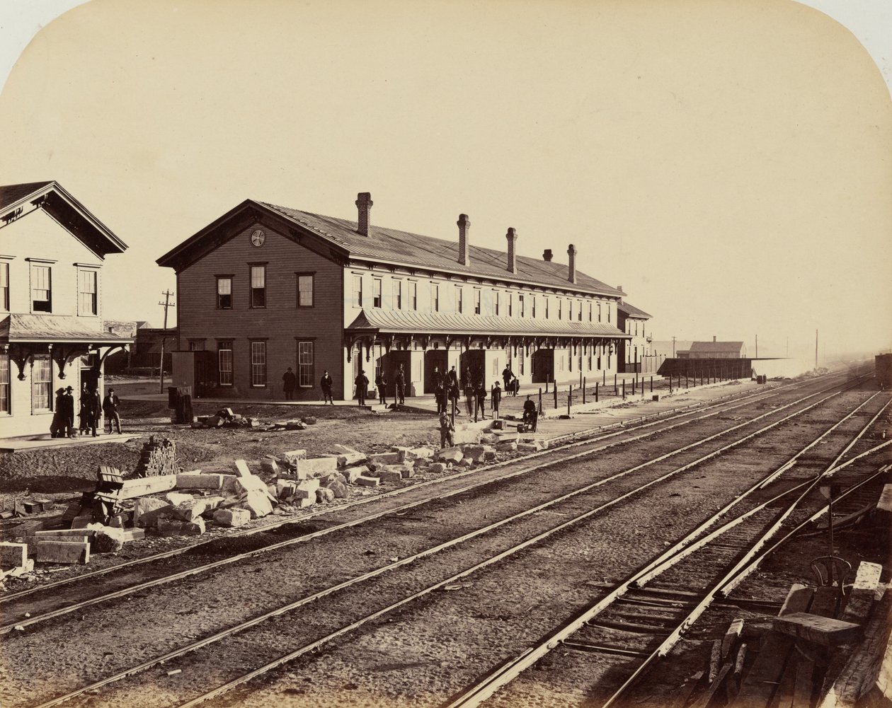 15. tábla. Laramie Hotel, Laramie City,1869 (fénykép) alkotó: Andrew Joseph Russell