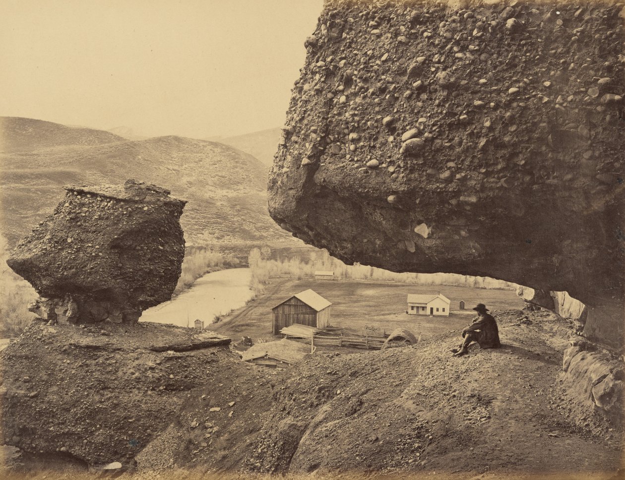 32. tábla. Hanging Rock, Echo Canon lábánál,1869 (fotó) alkotó: Andrew Joseph Russell