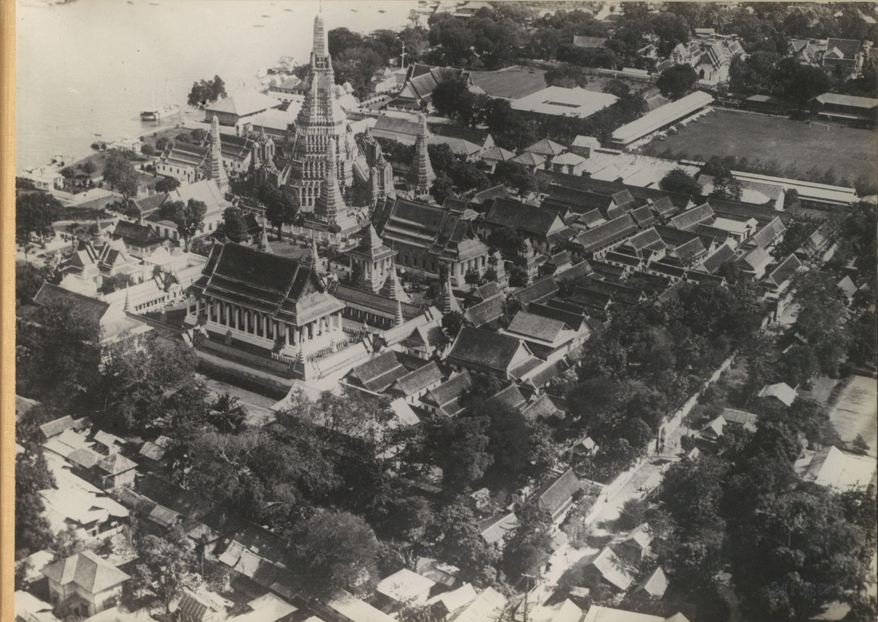 Wat Arun templomegyüttes Bangkokban, a levegőből nézve alkotó: Anonymous
