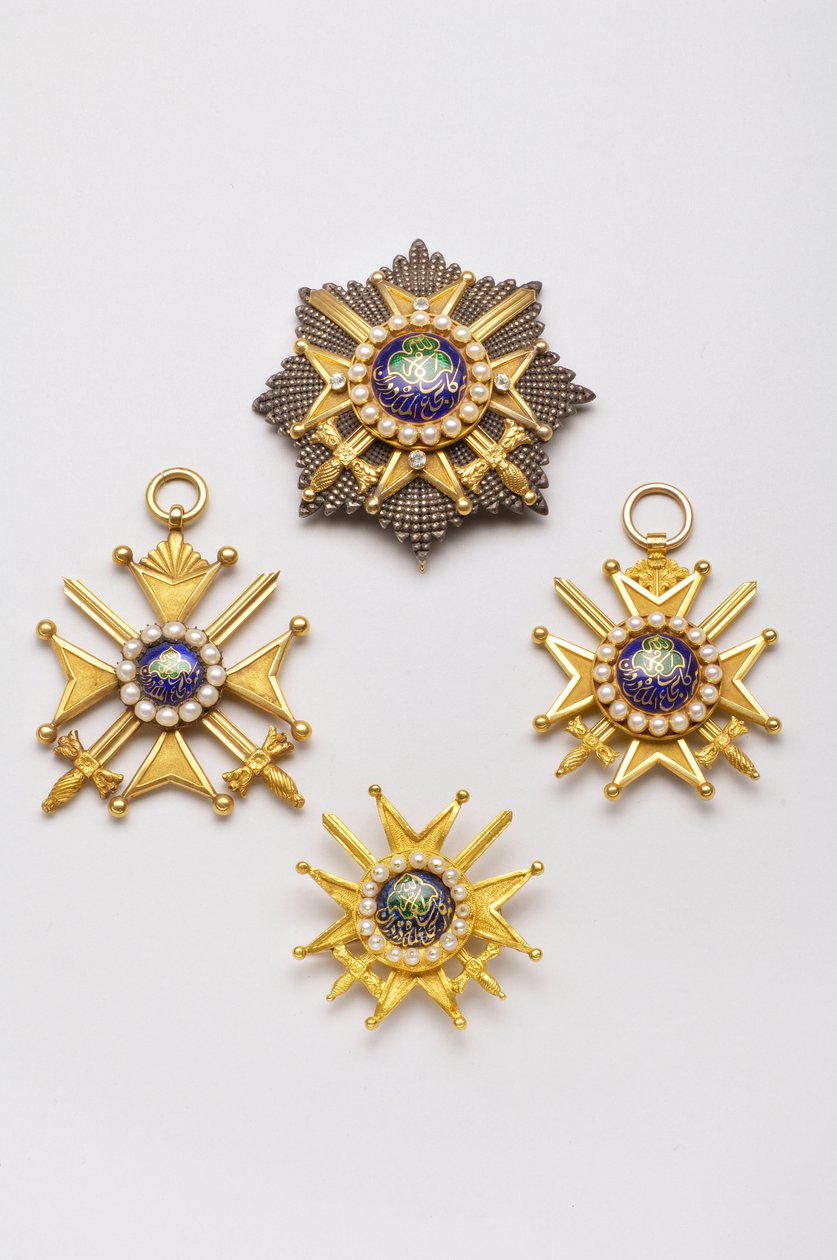Afganisztán - Durrani Birodalmi Rend : 1. osztályú tábla, 19. század 2. harmada - 1. osztályú jelvény, 19. század 2. harmada - 1. osztályú jelvény, 19. század 2. harmada - 2. osztályú melljelvény, 19. század 2. harmada. alkotó: Anonymous Anonymous