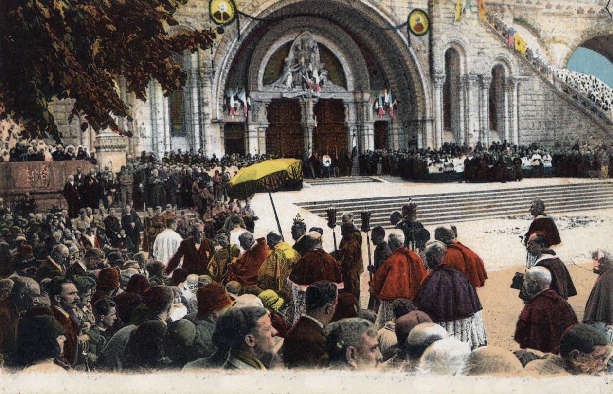Betegek áldása a rózsafüzér előtt Lourdes-ban - Hautes Pyrenees (65) 1900 körül. alkotó: Anonymous Anonymous