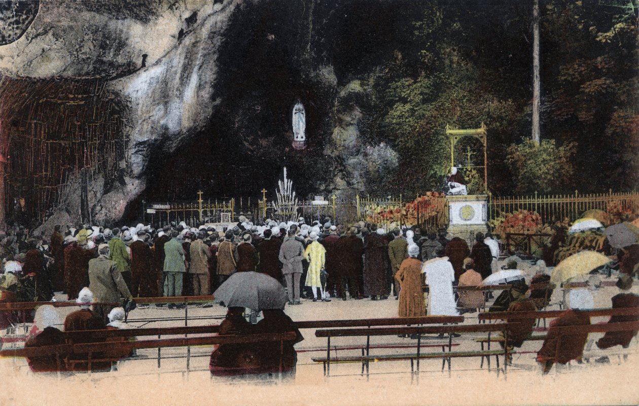 A Lourdes - Hautes Pyrenees (65) barlang 1900 körül. alkotó: Anonymous Anonymous