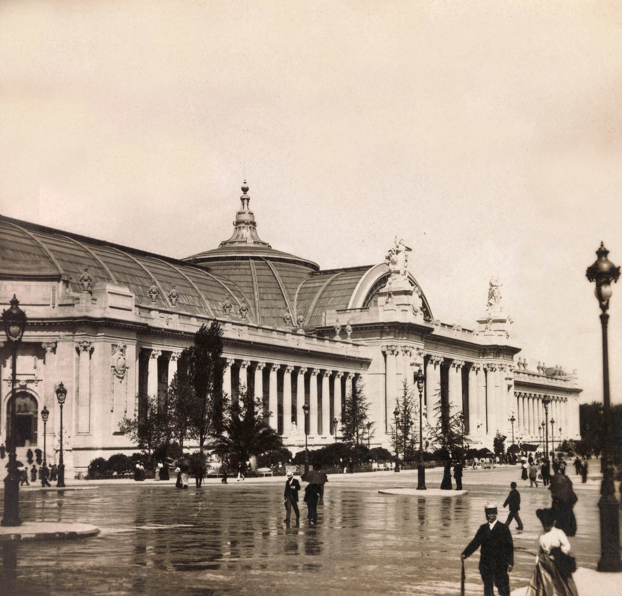 1900-as egyetemes kiállítás – Universelle de 1900 kiállítás Párizsban: A Grand Palais – magángyűjtemény alkotó: Anonymous Anonymous