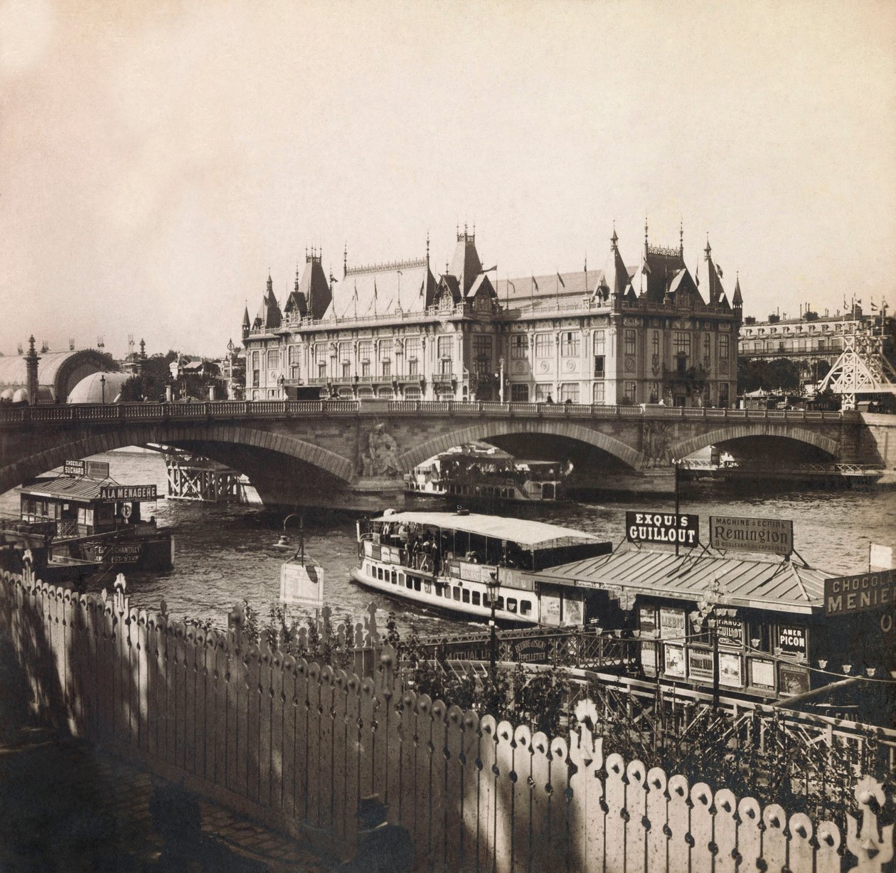 1900-as egyetemes kiállítás – Universelle de 1900 kiállítás Párizsban: Párizs város pavilonja – magángyűjtemény alkotó: Anonymous Anonymous