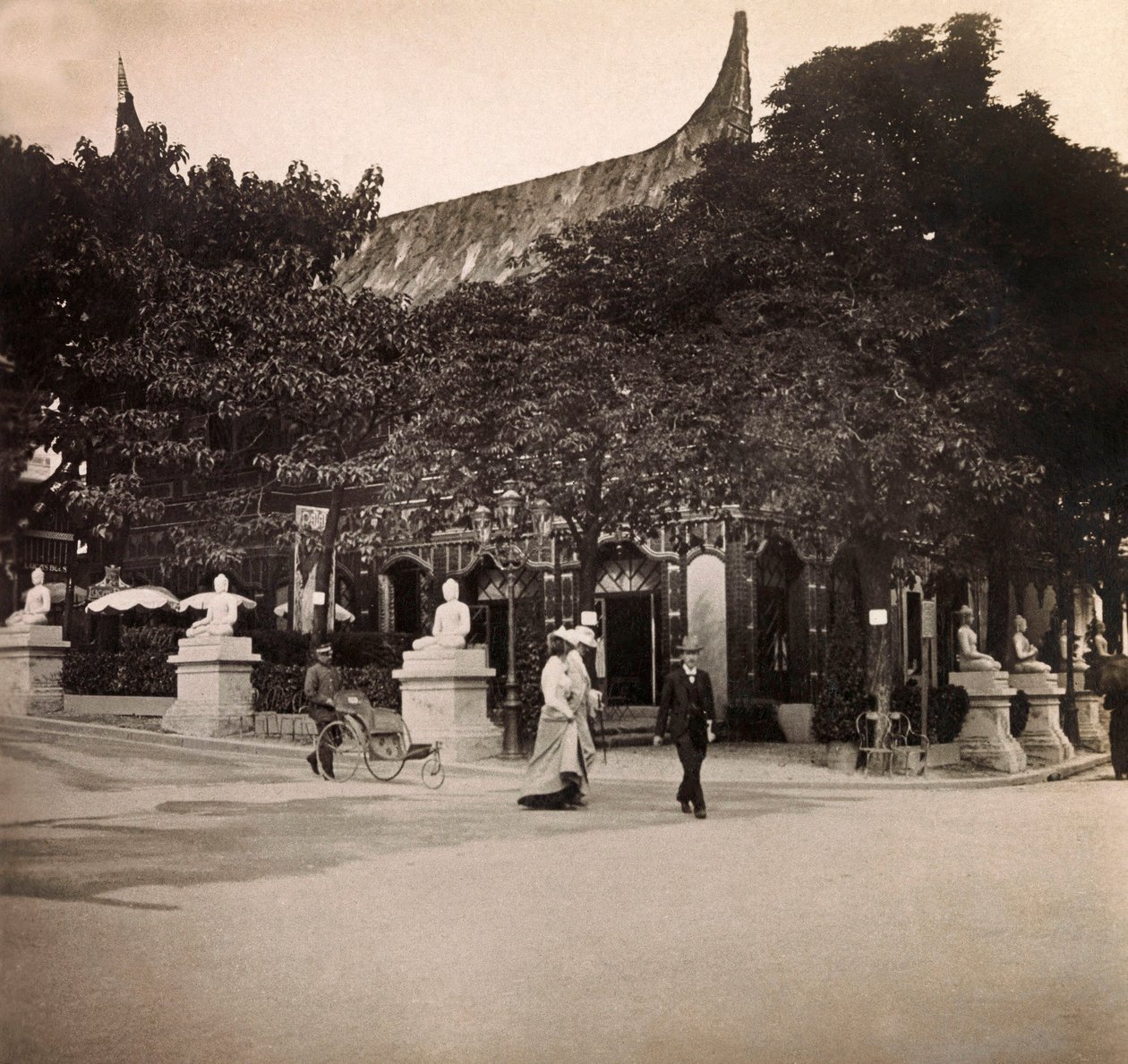1900-as egyetemes kiállítás – Universelle de 1900 Párizsban: The Neerlandaises Indies – magángyűjtemény alkotó: Anonymous Anonymous