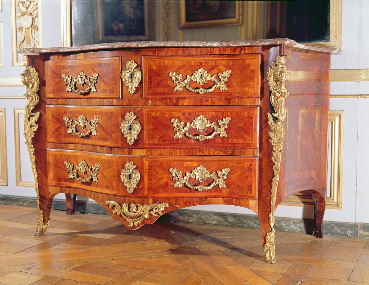 Francia Regency komód, 1720 körül alkotó: Antoine Robert Gaudreau