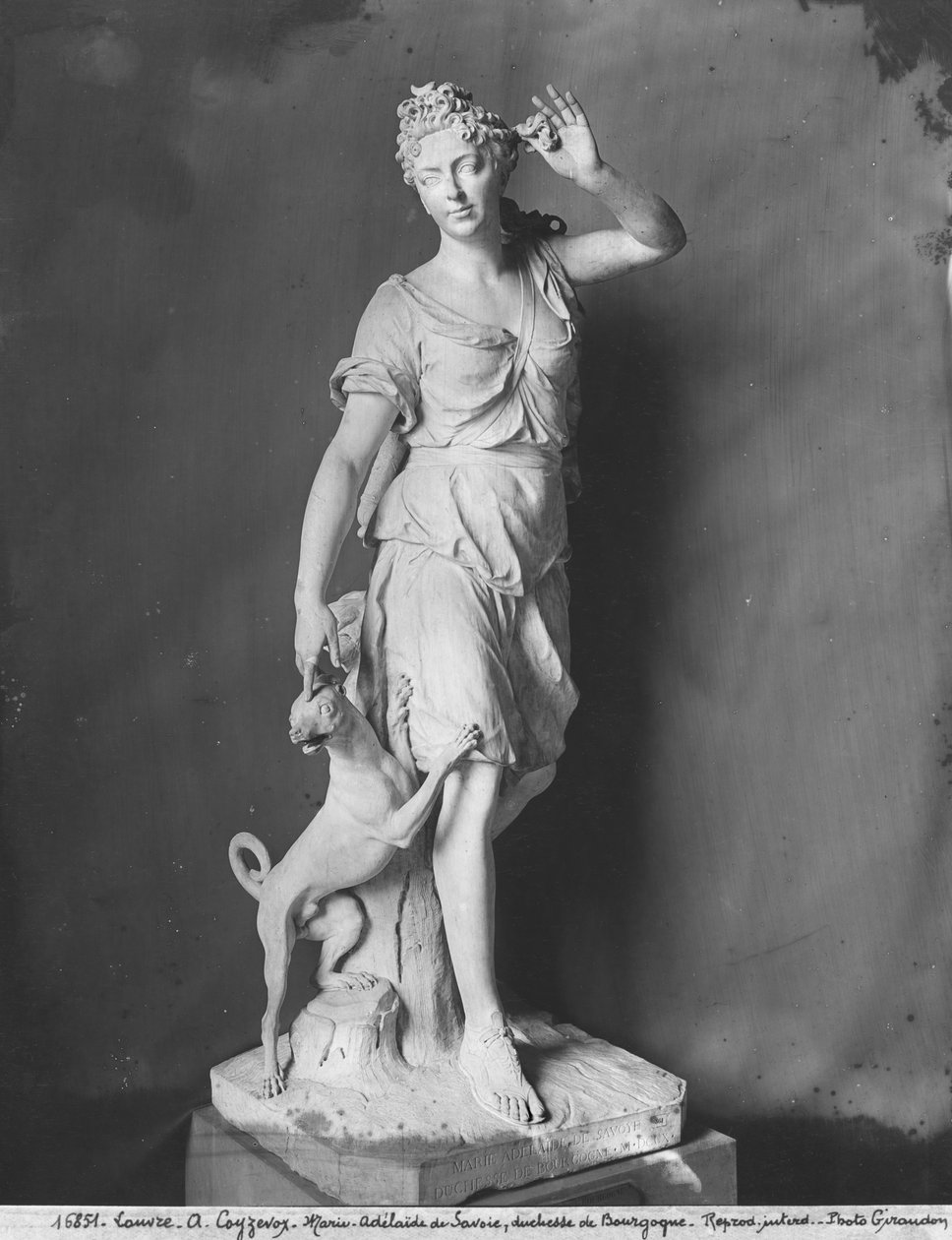 Marie-Adelaide de Savoie, Burgundia hercegnője, mint Diana, a vadásznő, 1709 (lásd még: 209277, 346031, 346032) (márvány) alkotó: Antoine Coysevox