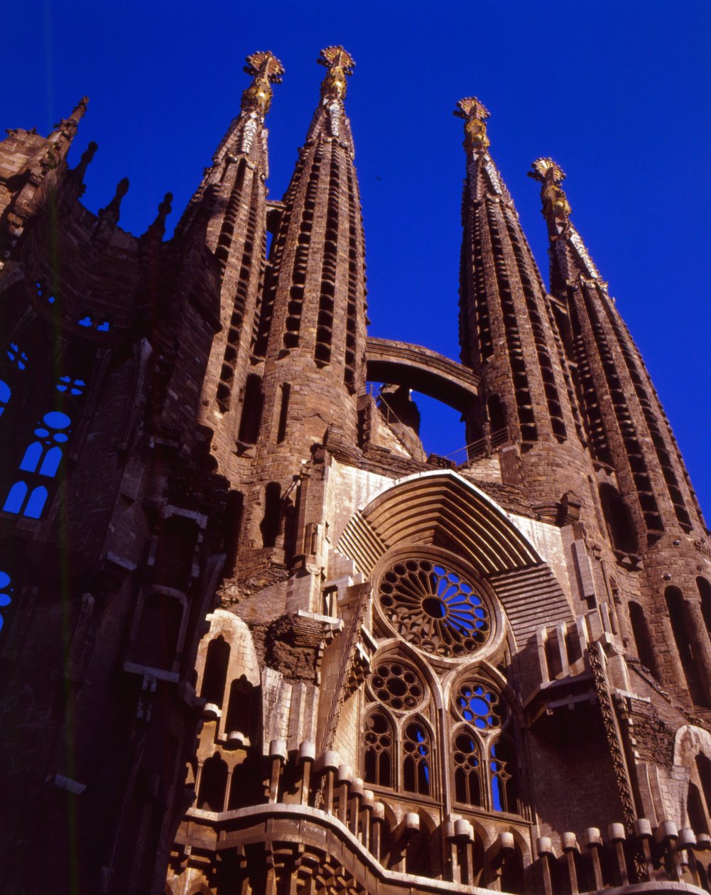 A homlokzat nézete alkotó: Antonio Gaudi