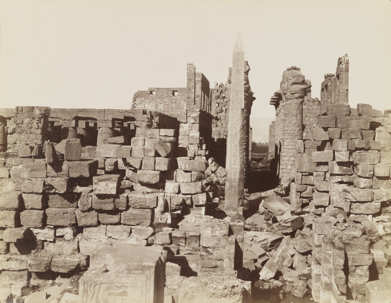 Karnak templom, Egyiptom alkotó: Antonio Beato